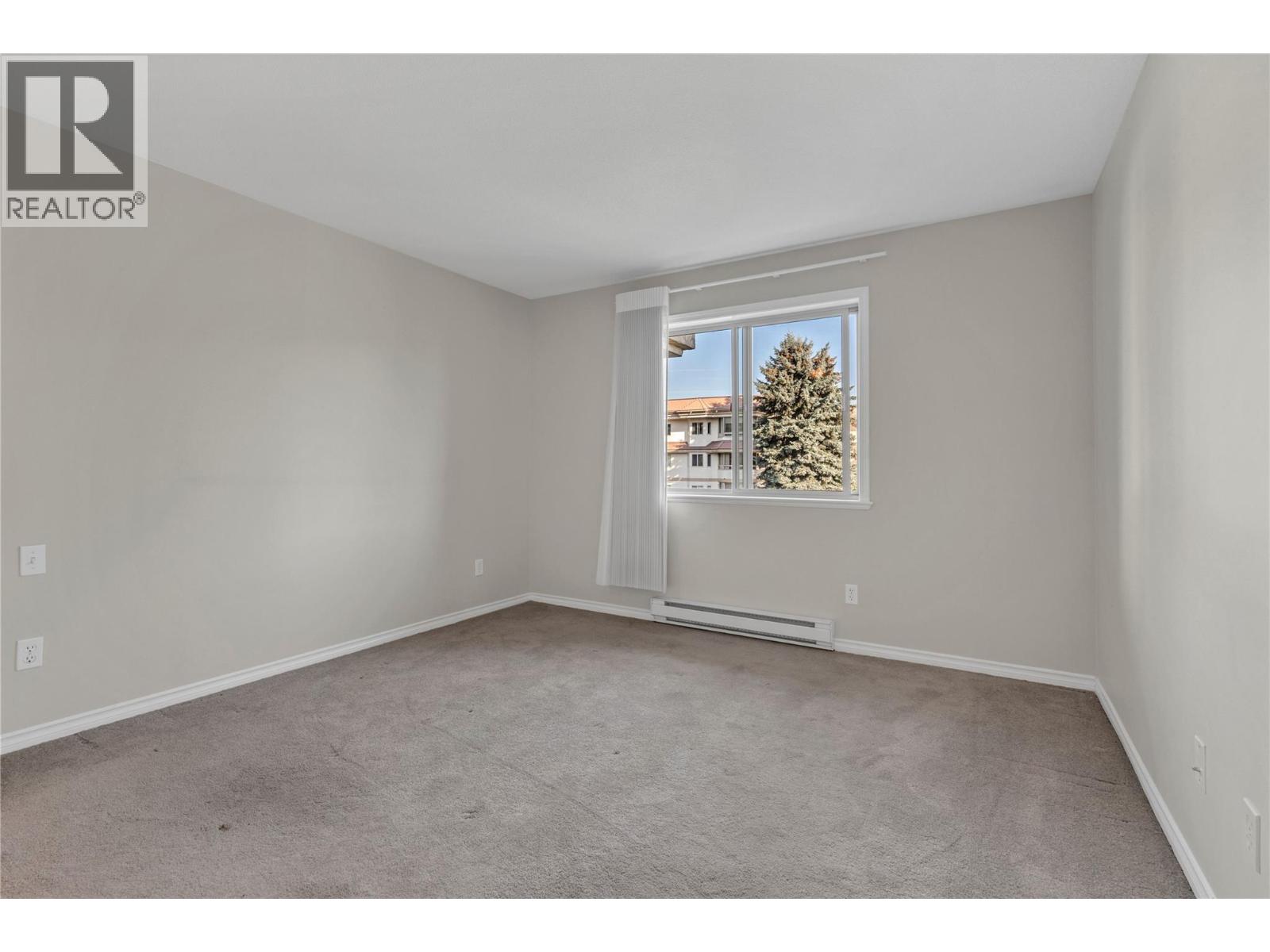 8404 Jubliee Road E Unit# 207, Summerland