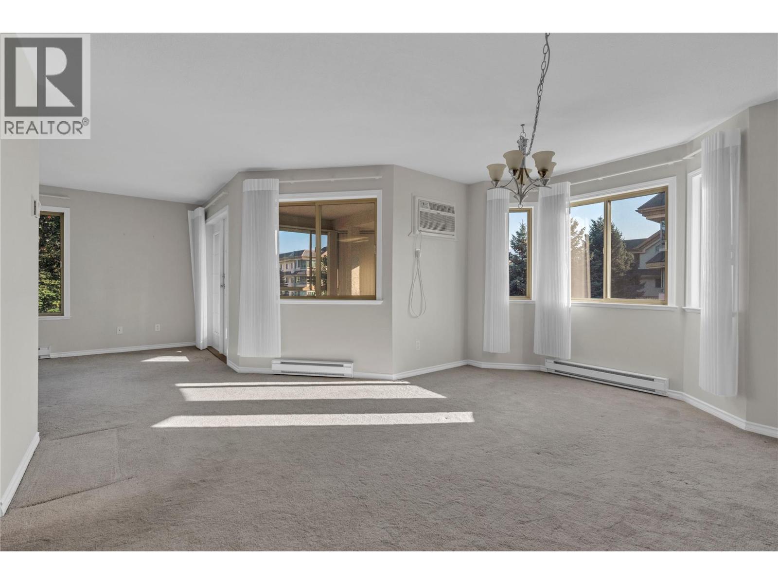 8404 Jubliee Road E Unit# 207, Summerland