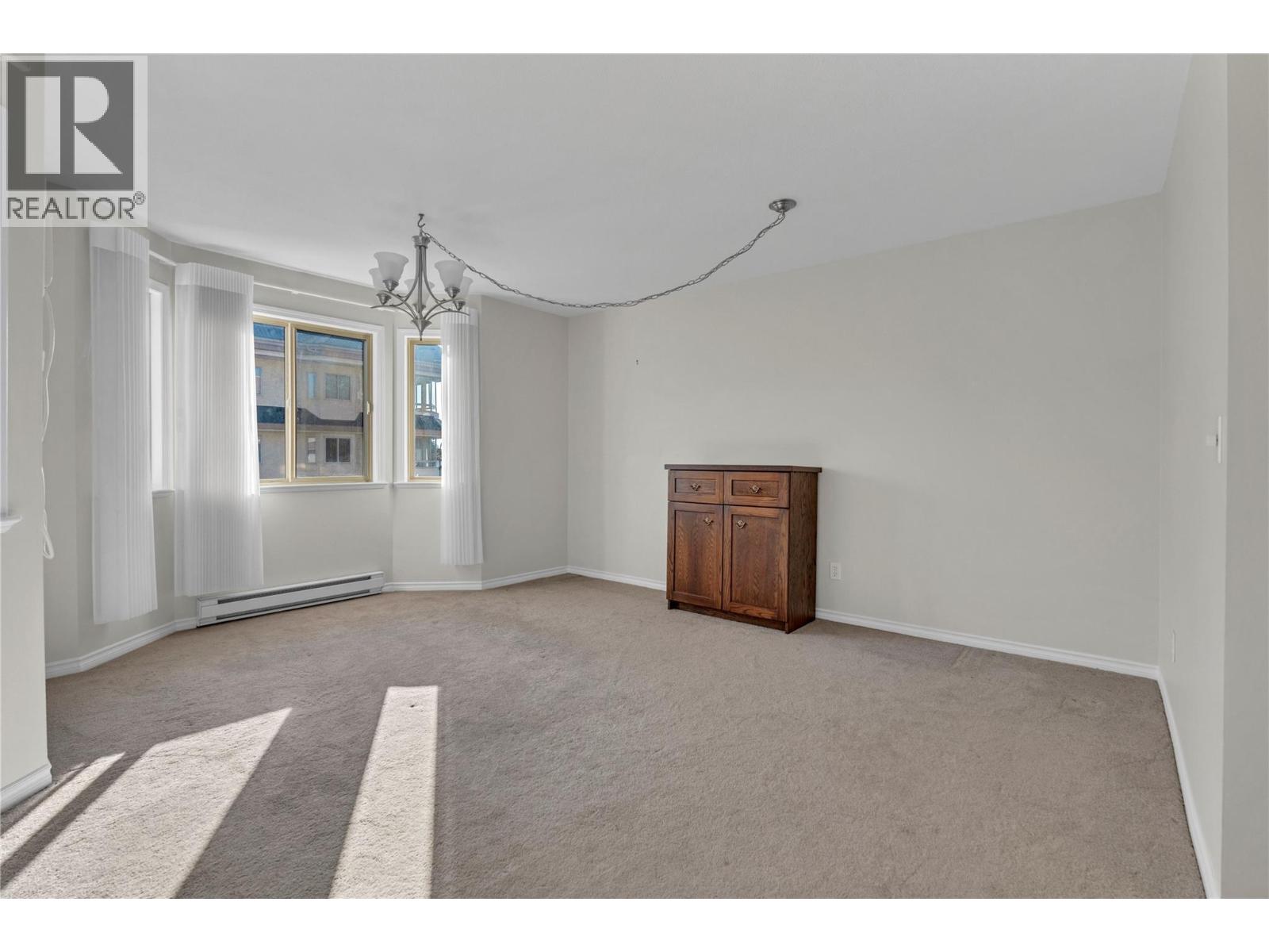 8404 Jubliee Road E Unit# 207, Summerland