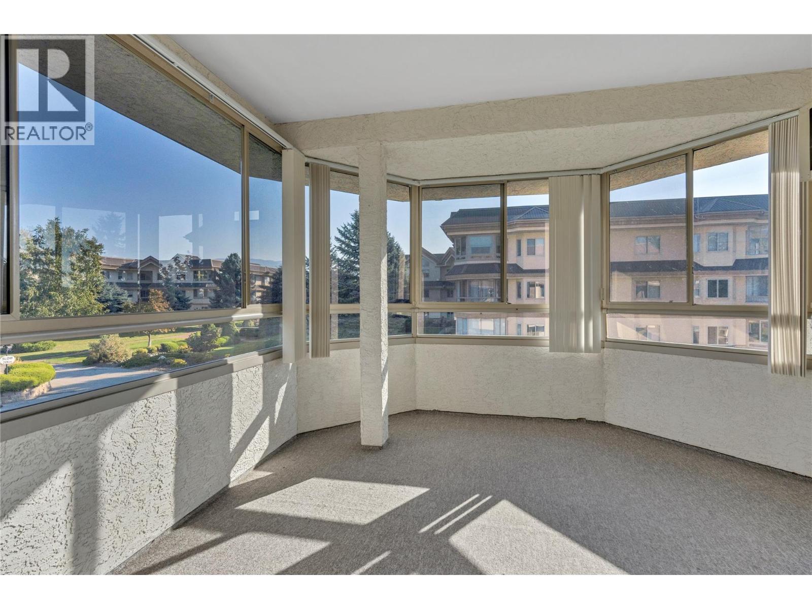 8404 Jubliee Road E Unit# 207, Summerland