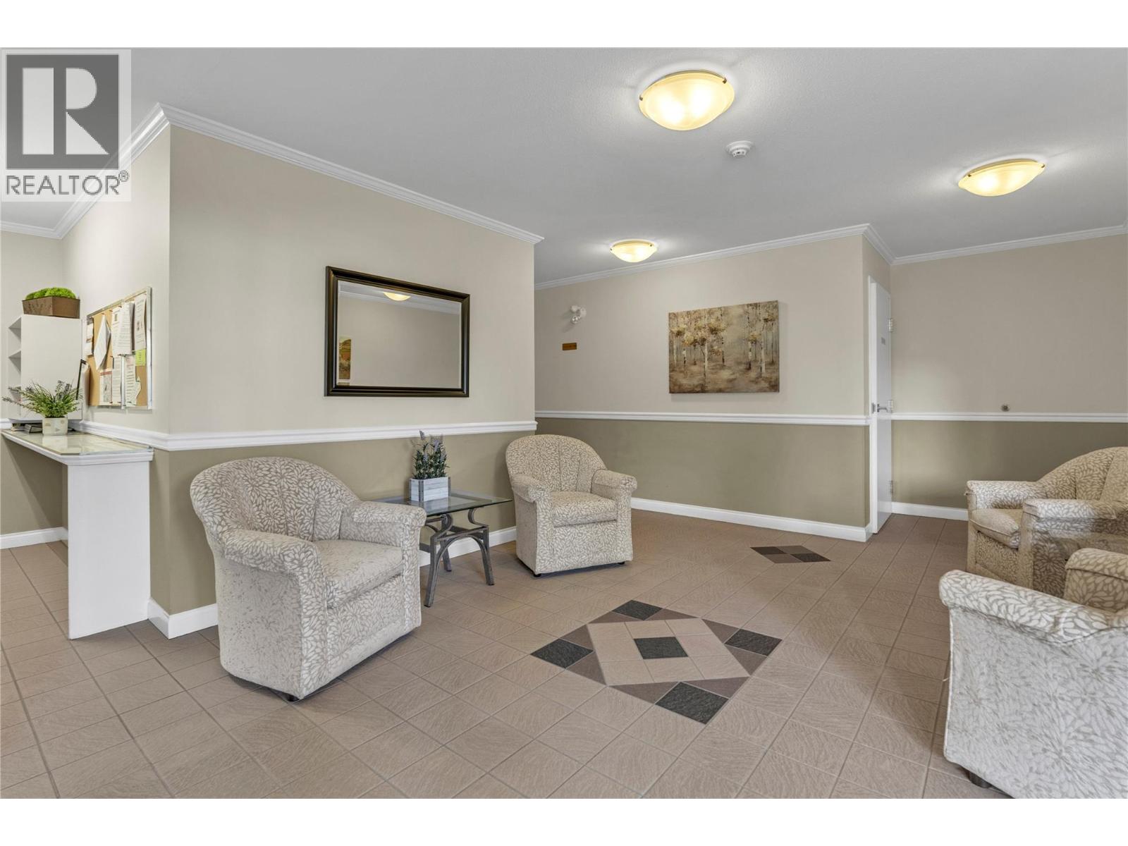 8404 Jubliee Road E Unit# 207, Summerland