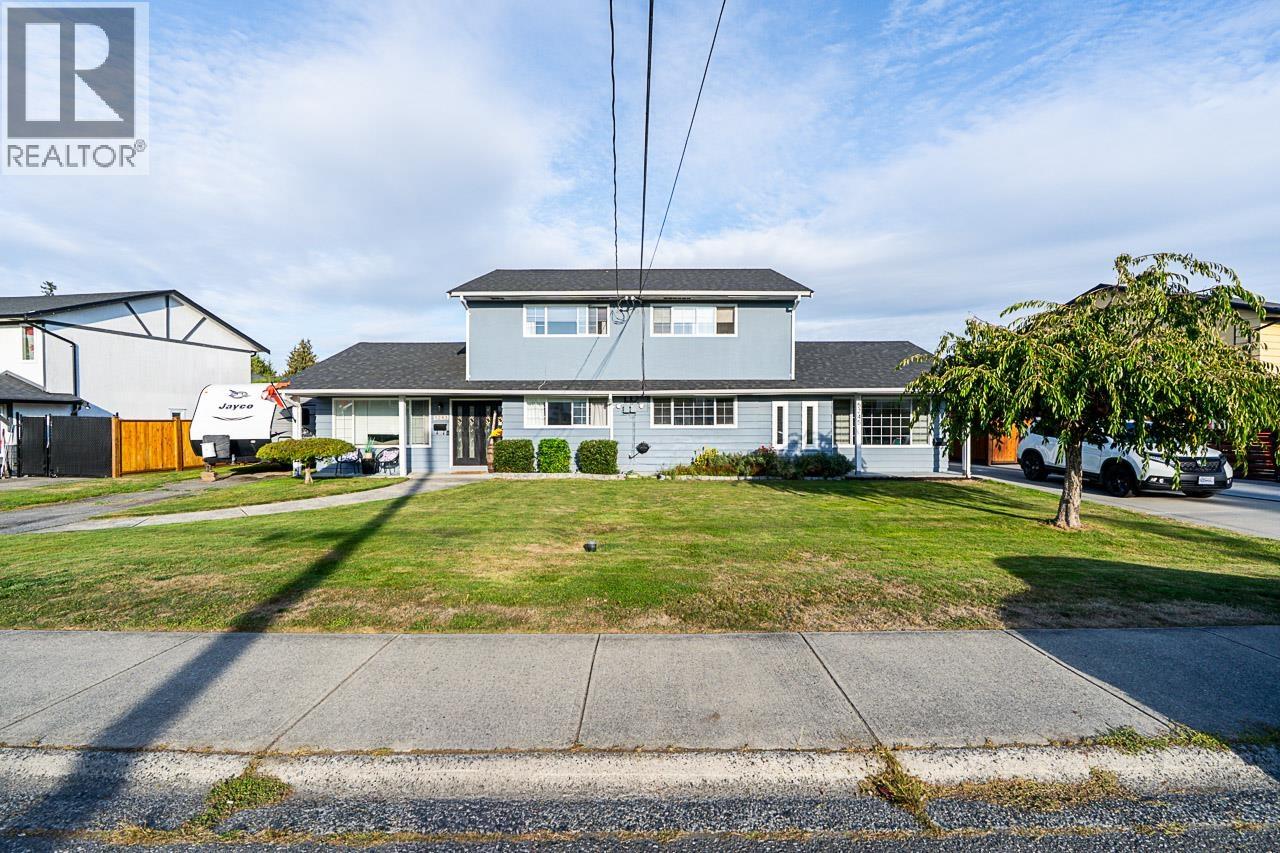 5243 MAPLE Crescent, Delta