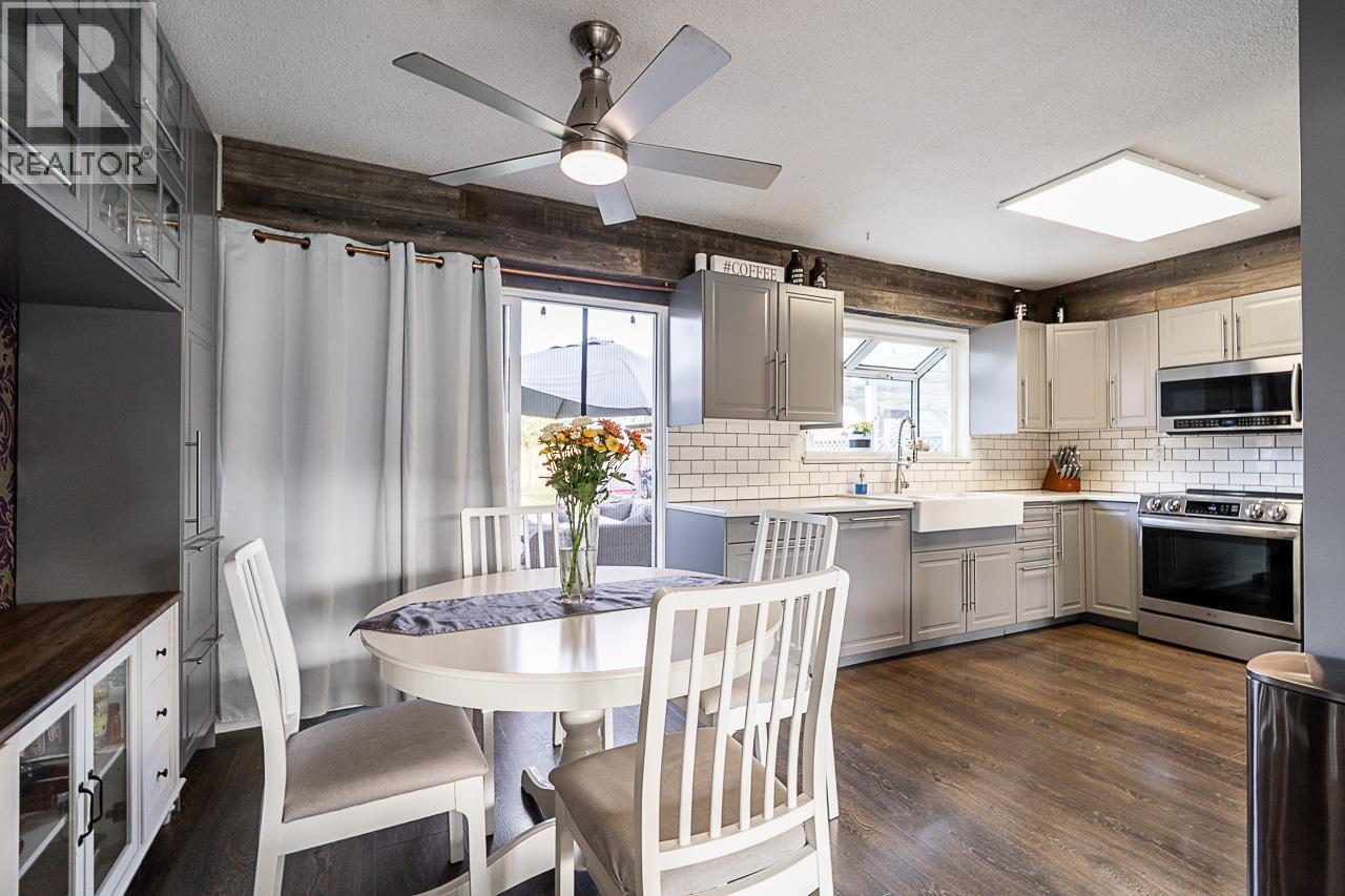 5243 MAPLE Crescent, Delta