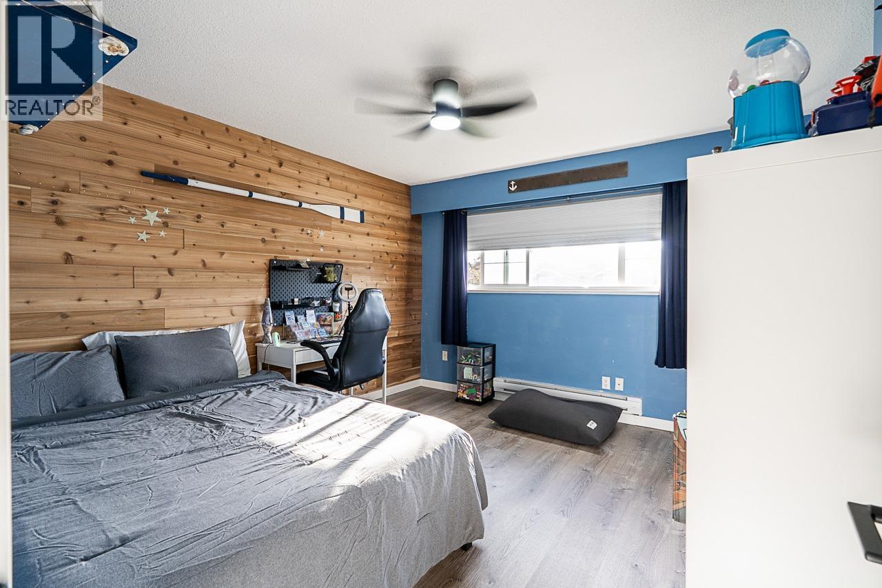 5243 MAPLE Crescent, Delta