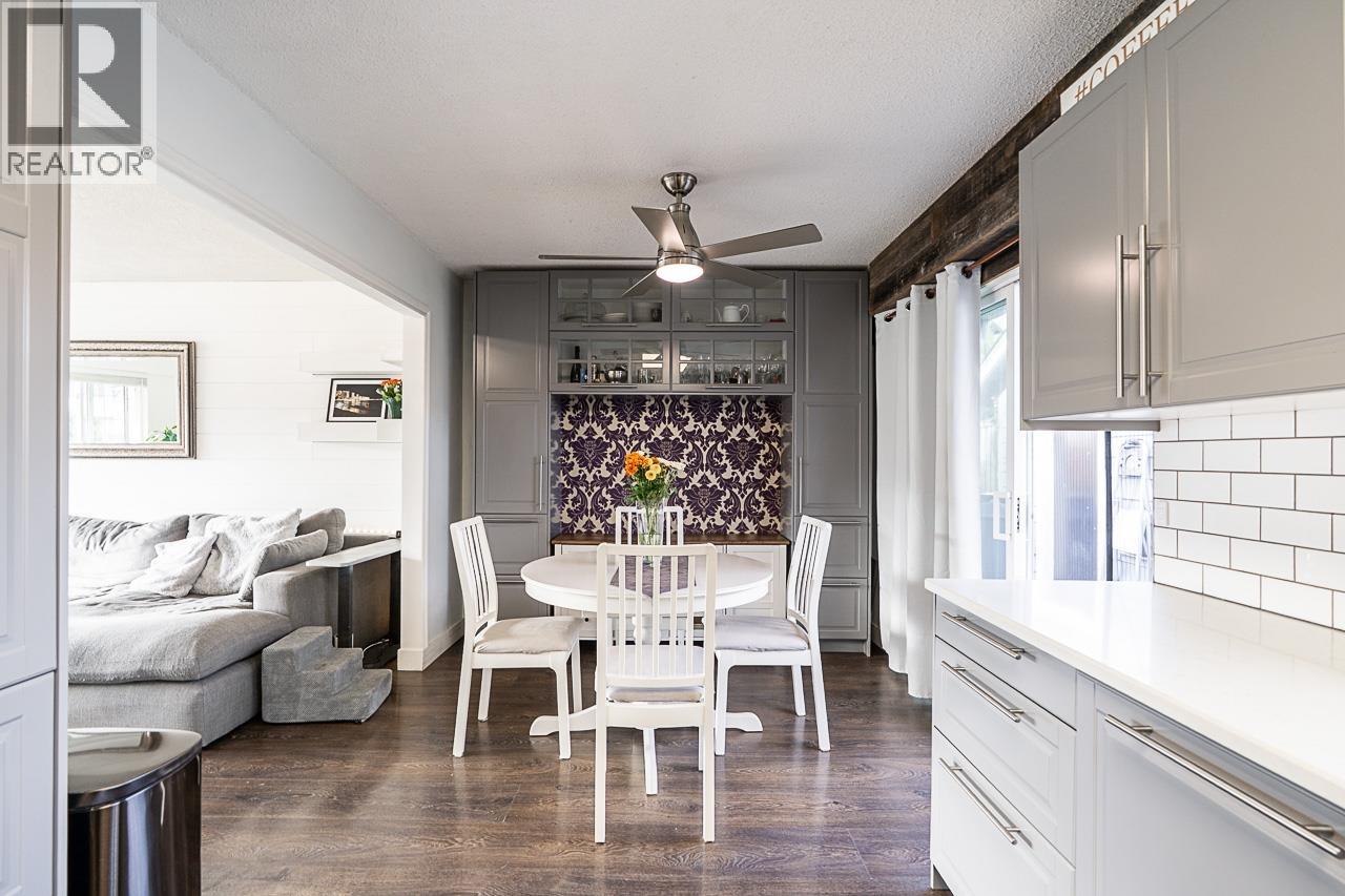 5243 MAPLE Crescent, Delta