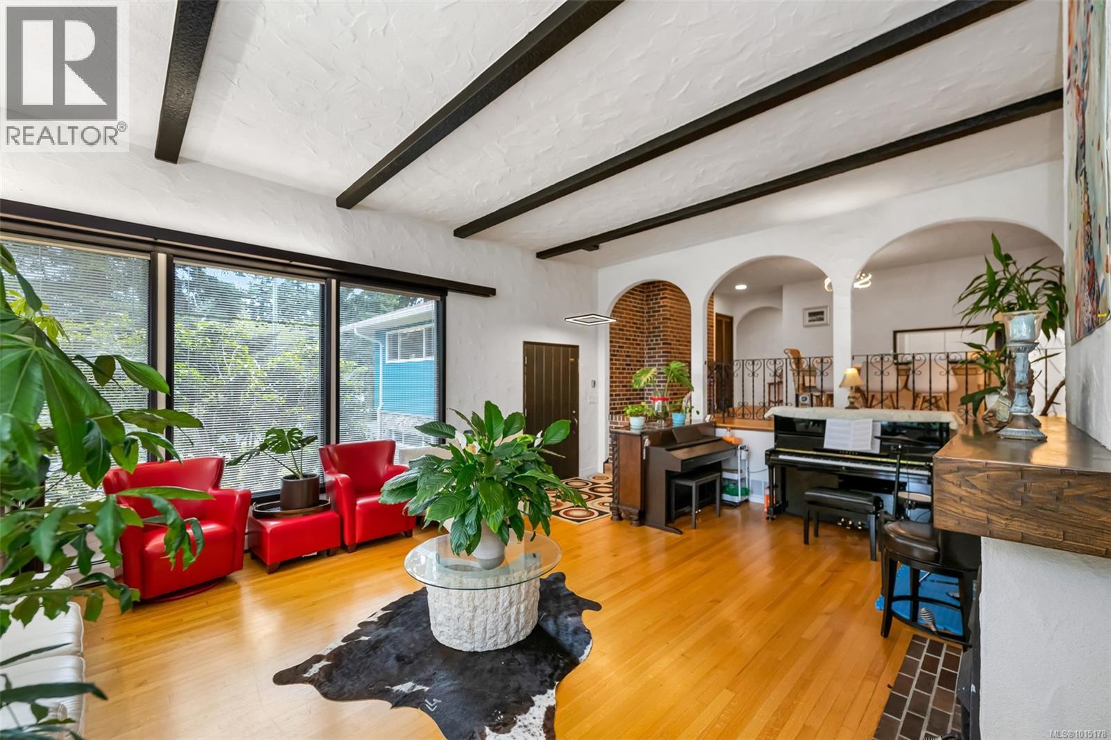  1935 San Juan Avenue, Saanich