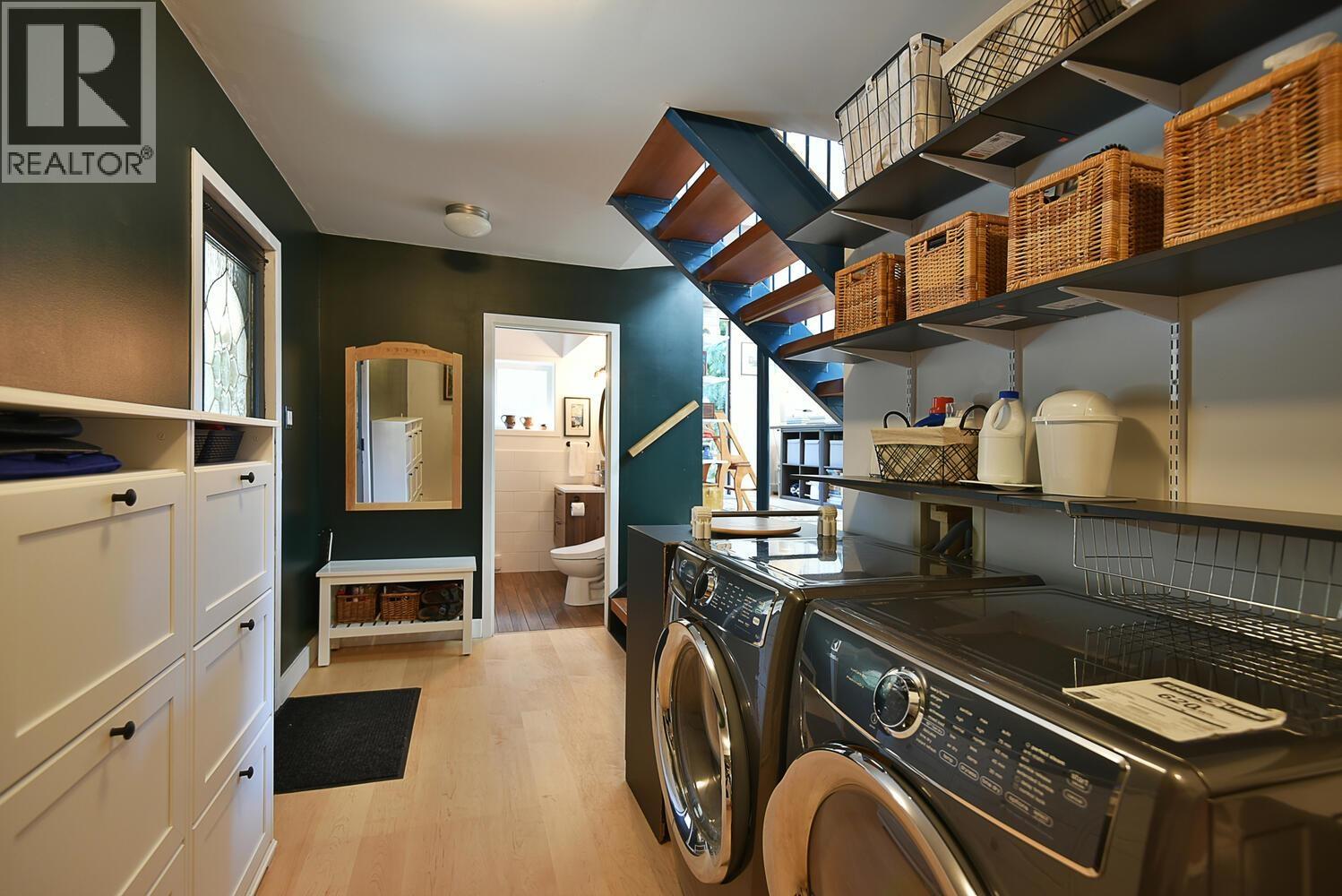 5640 CARMEL PLACE, Sechelt