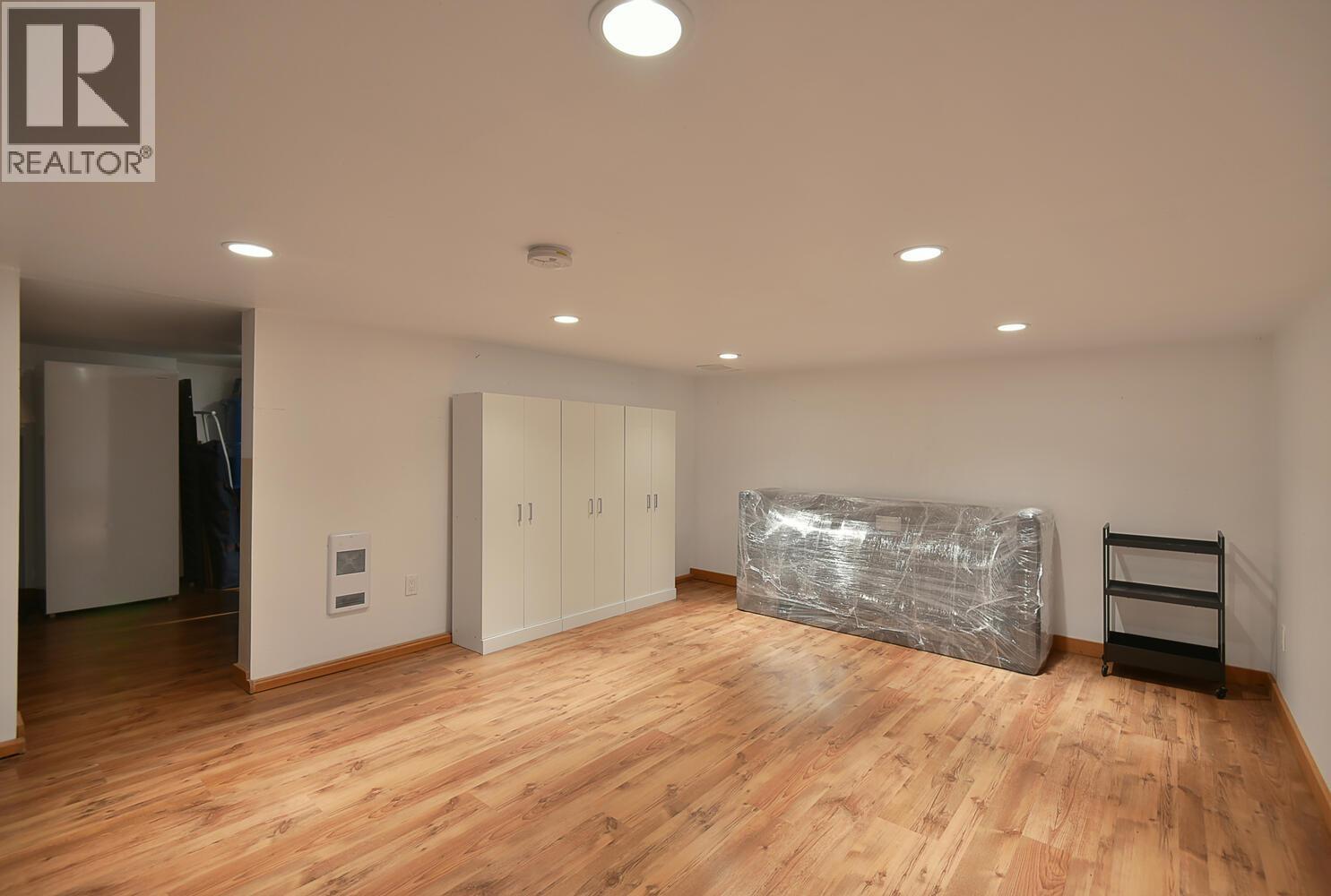 5640 CARMEL PLACE, Sechelt
