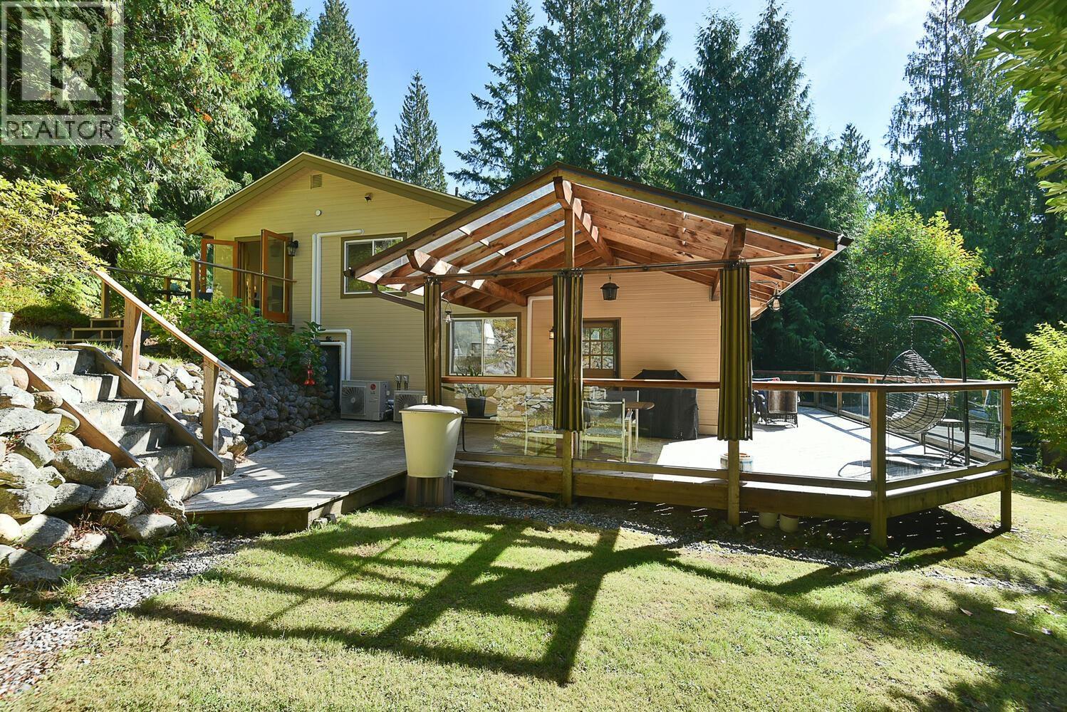 5640 CARMEL PLACE, Sechelt