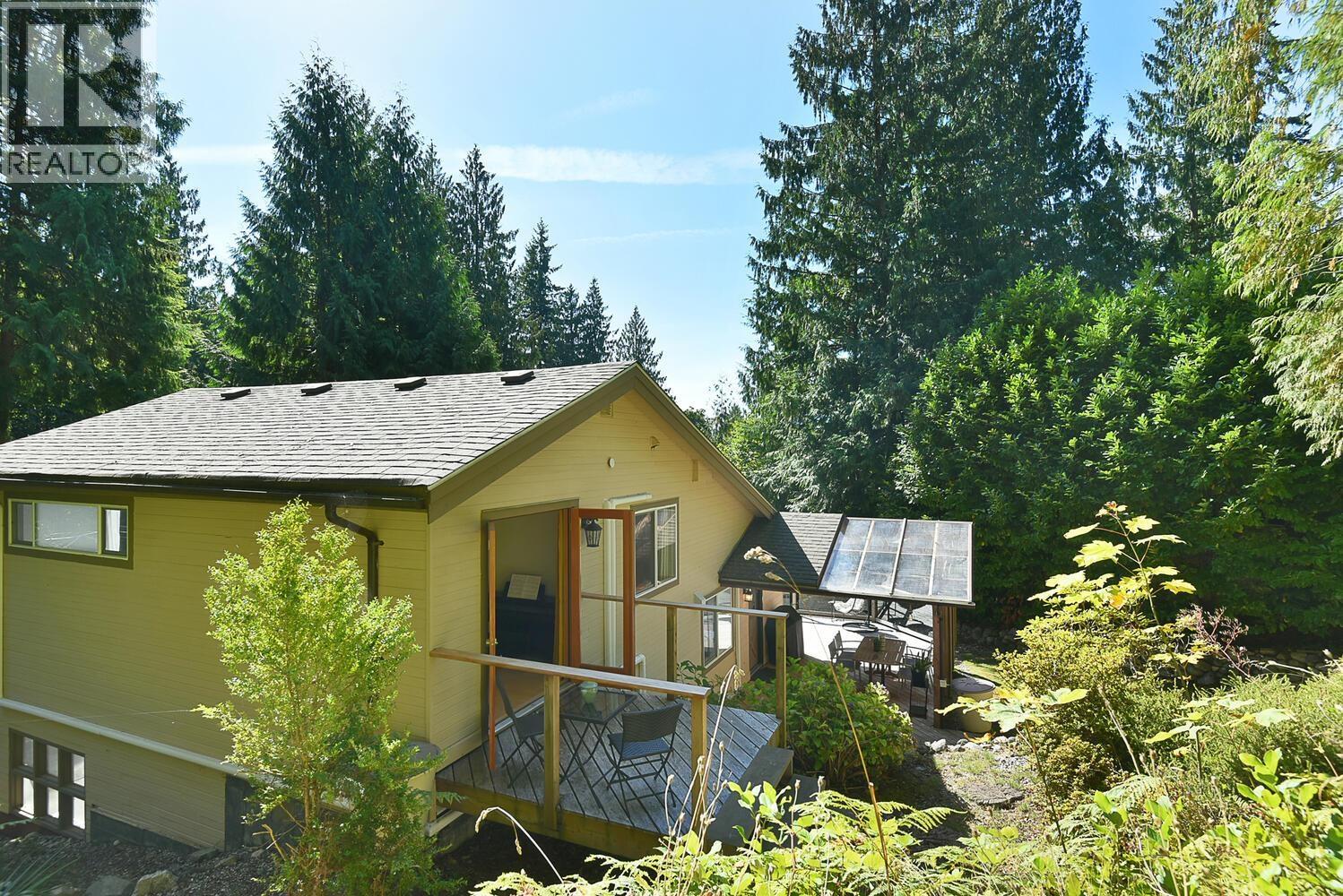 5640 CARMEL PLACE, Sechelt