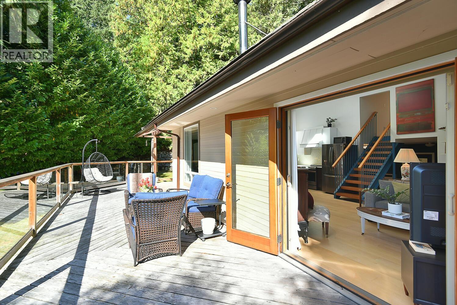 5640 CARMEL PLACE, Sechelt