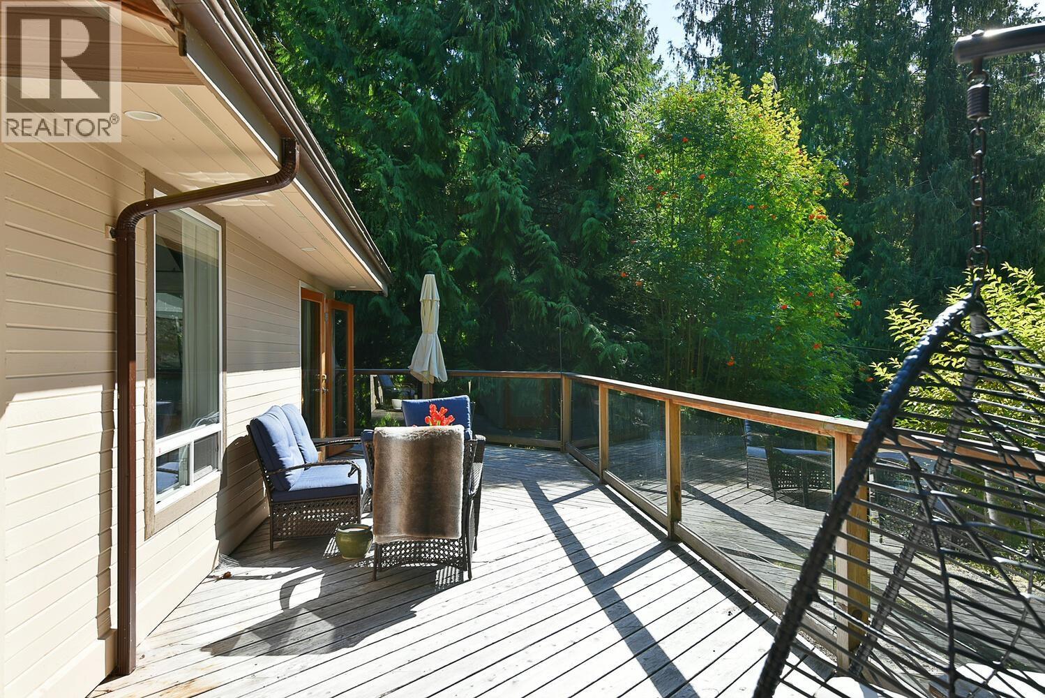 5640 CARMEL PLACE, Sechelt