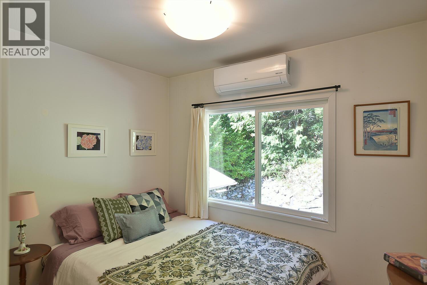 5640 CARMEL PLACE, Sechelt
