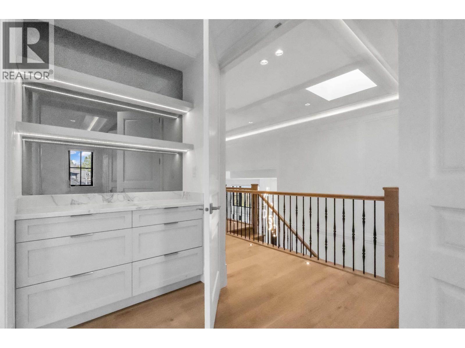 8080 ALANMORE Place, Richmond
