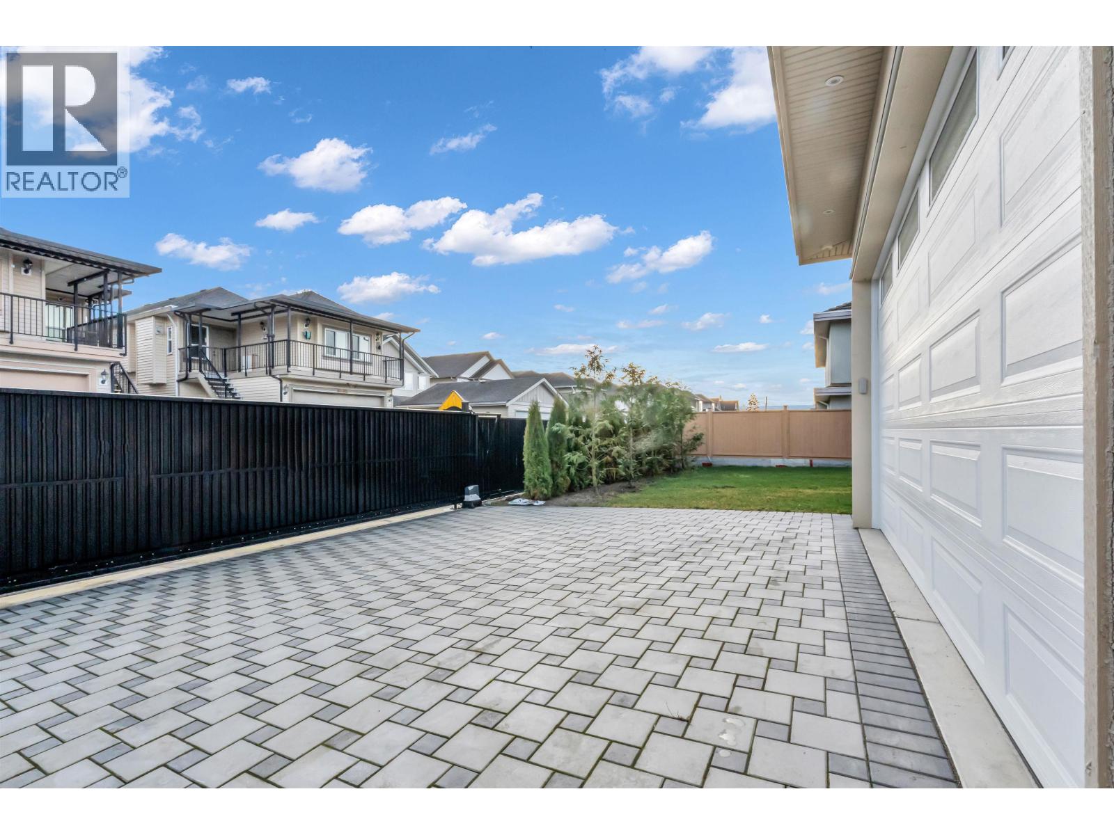 8080 ALANMORE Place, Richmond