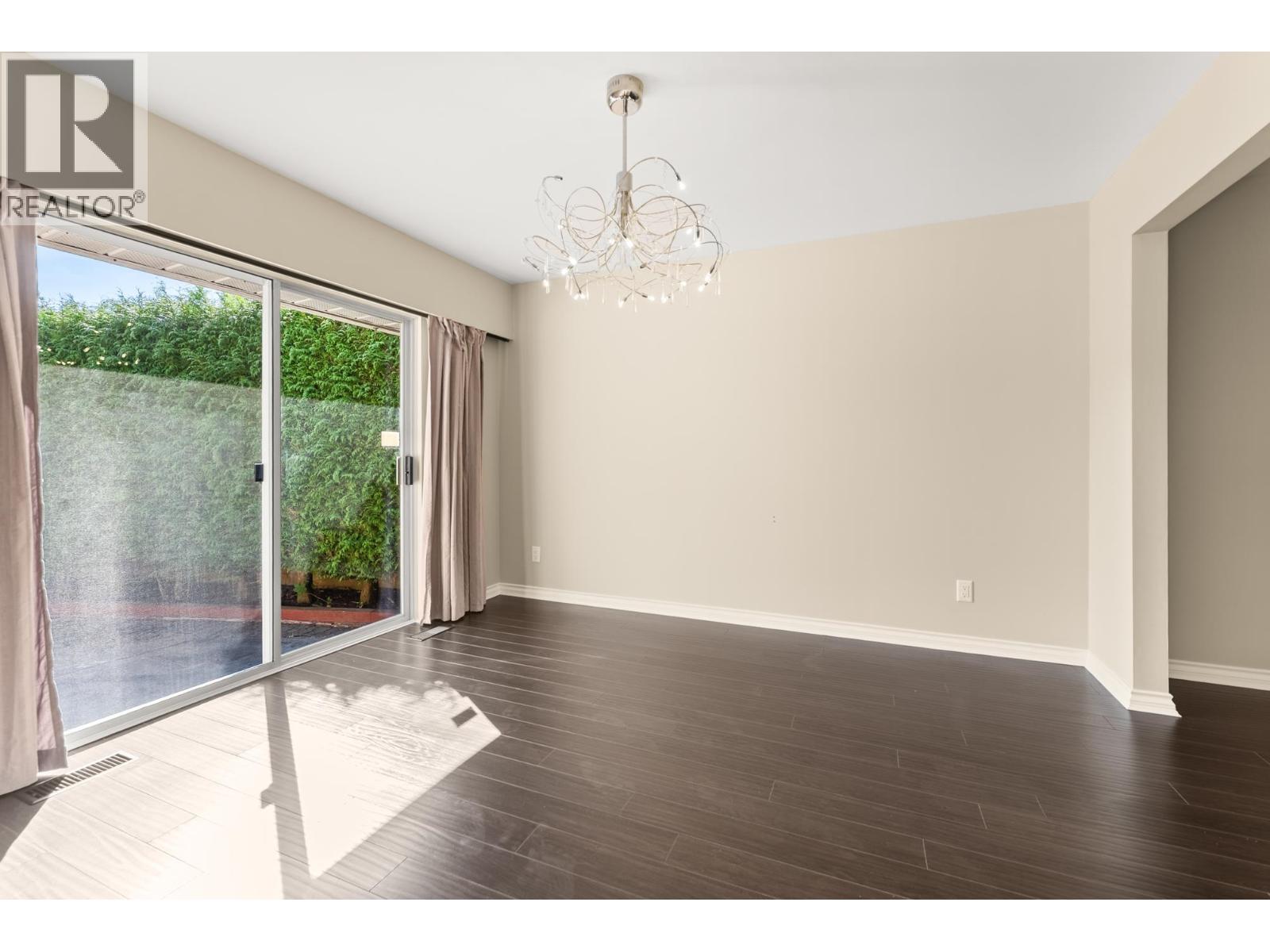 11180 KINGFISHER Drive, Richmond