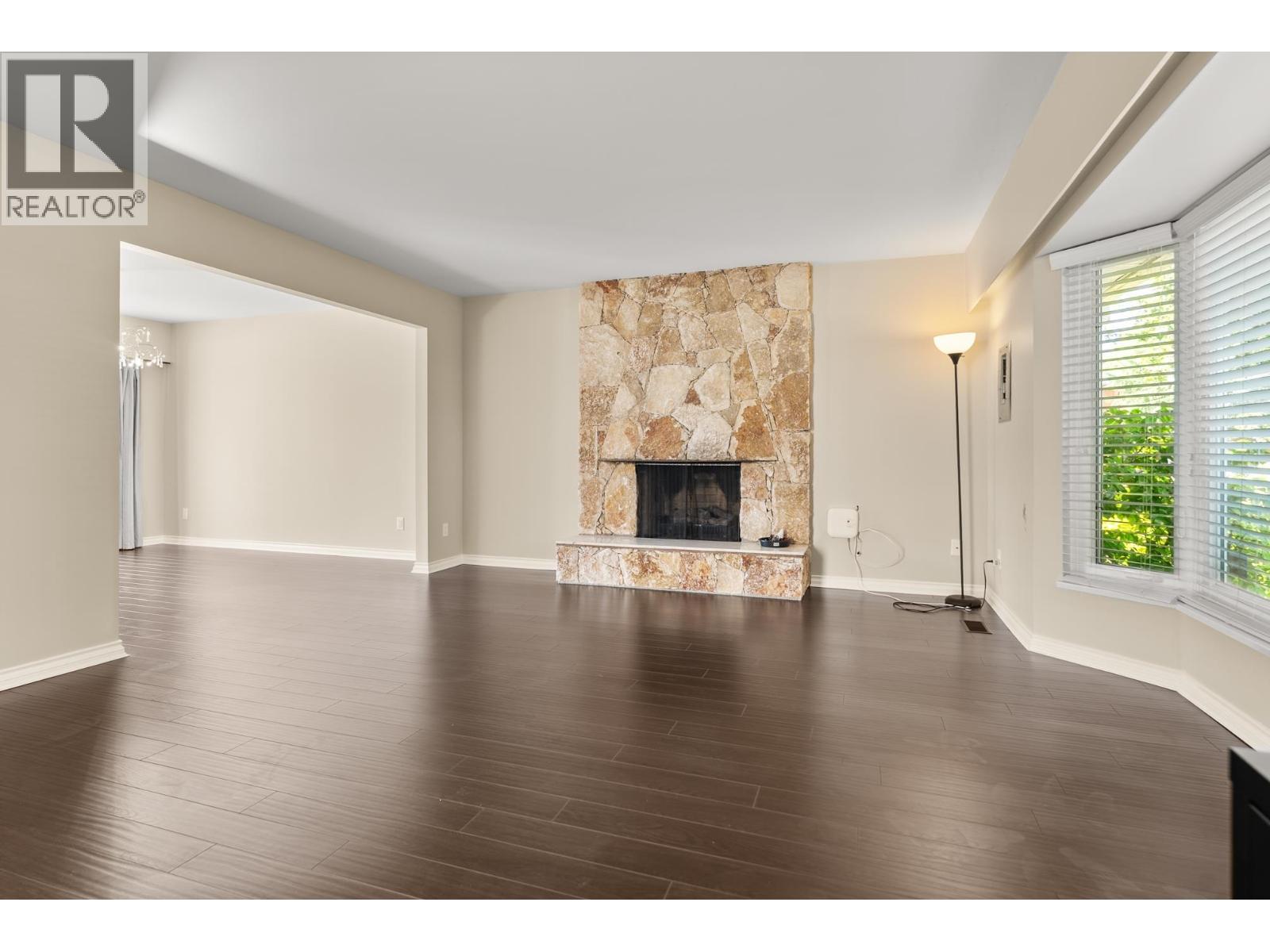 11180 KINGFISHER Drive, Richmond
