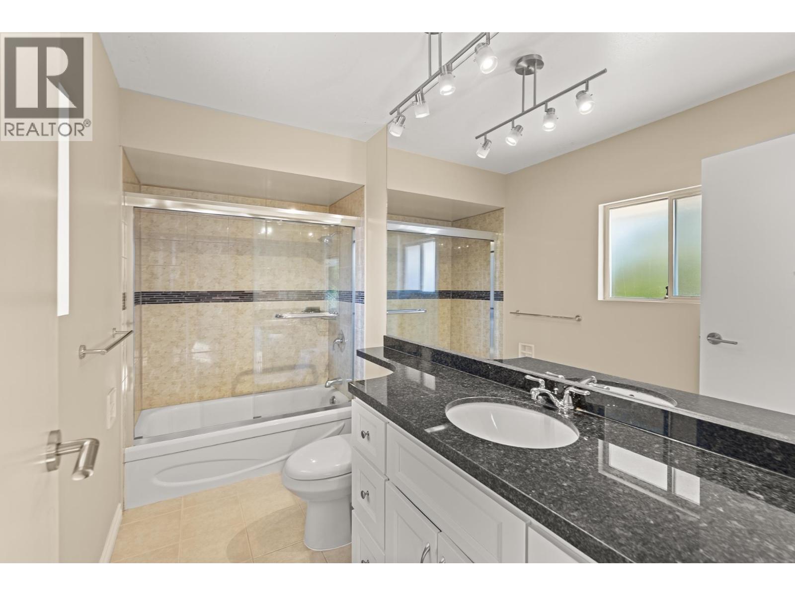 11180 KINGFISHER Drive, Richmond