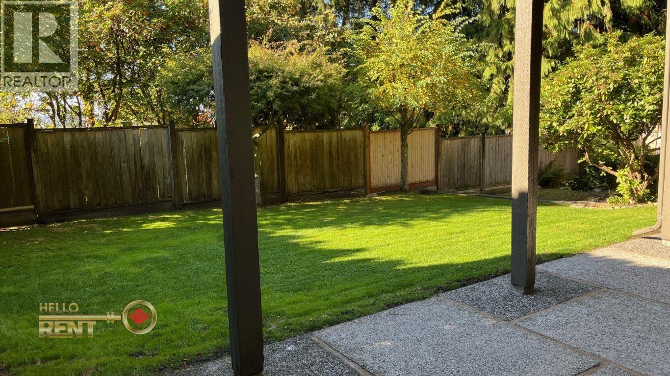 771 MONTROYAL BOULEVARD, North Vancouver
