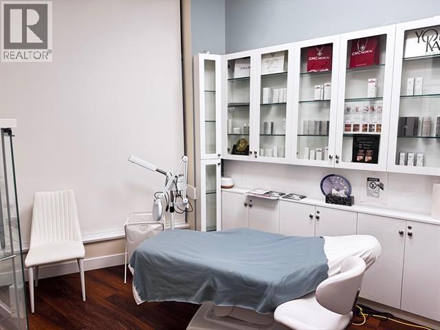 130 700 MARINE DRIVE, North Vancouver