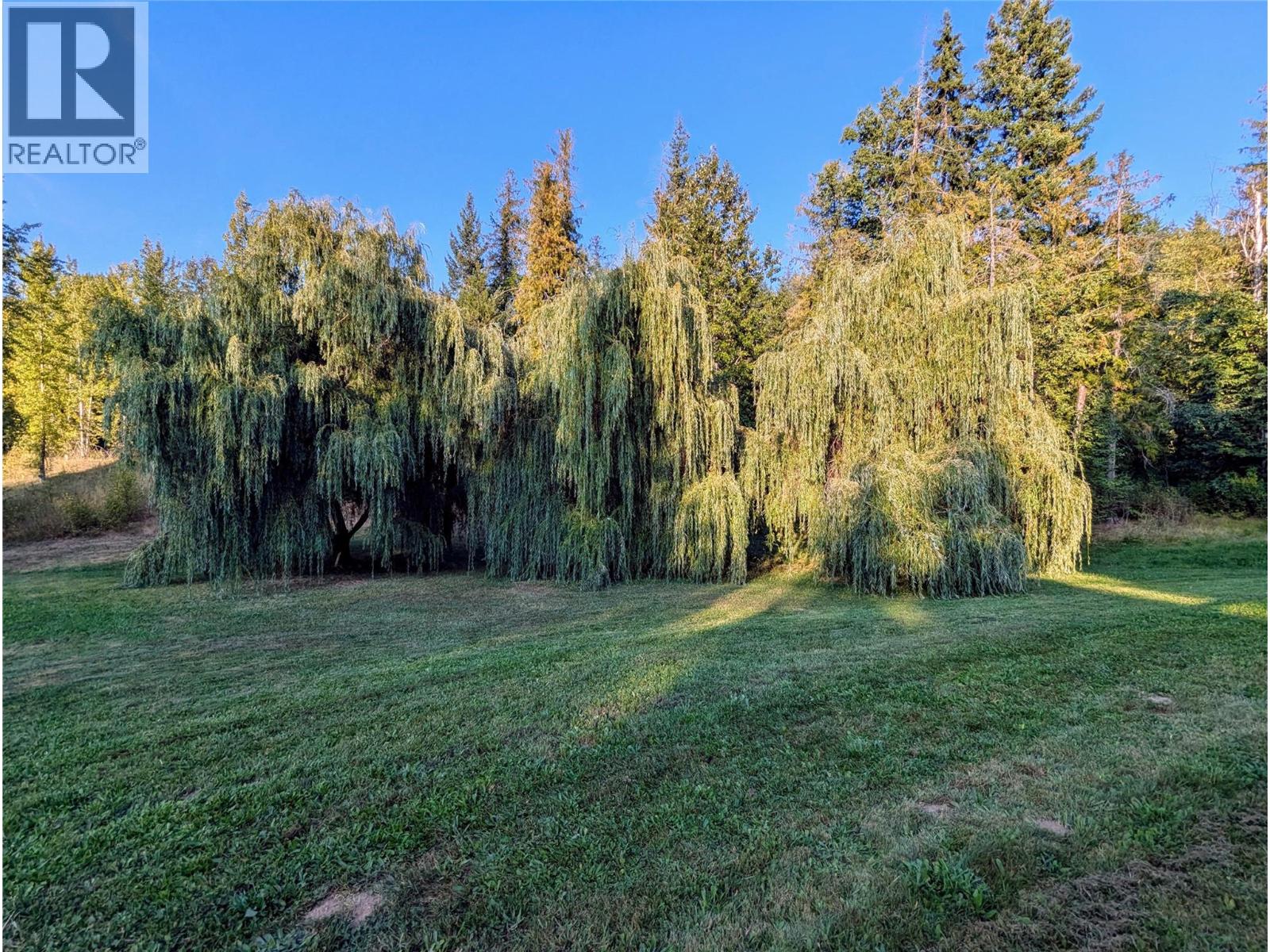  5060 Tatlow Road, Salmon Arm