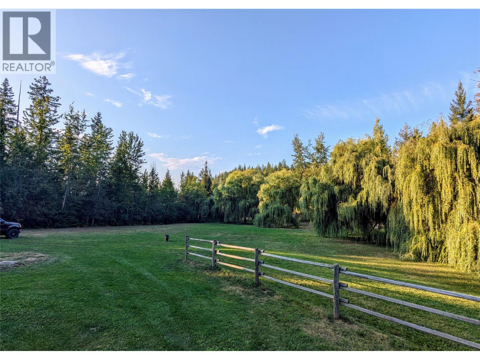  5060 Tatlow Road, Salmon Arm