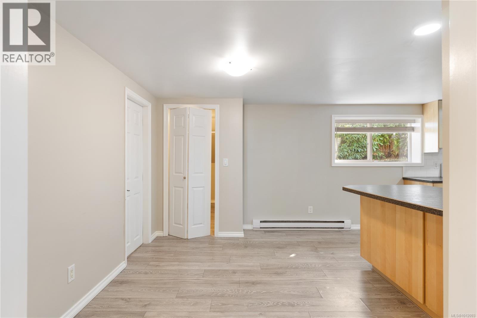 1468 Stroud Rd, Victoria