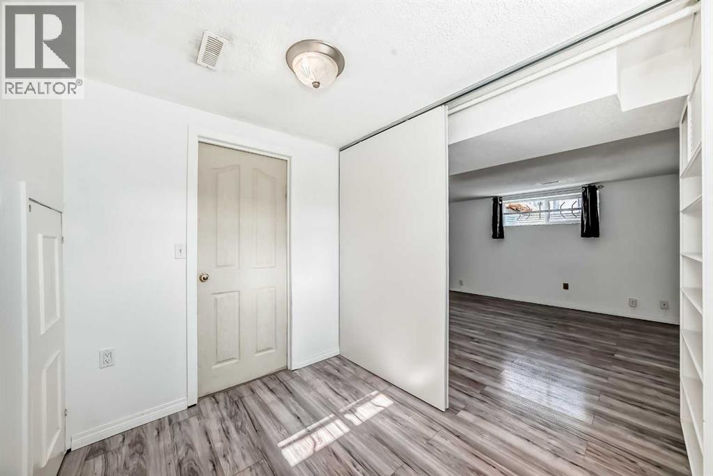 Single Family House Bungalow for Sale in  Olympia Crescent SE Ogden Calgary 