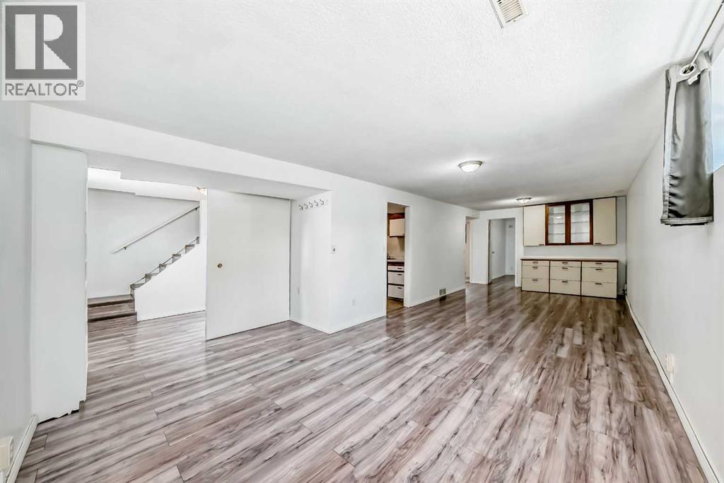 Single Family House Bungalow for Sale in  Olympia Crescent SE Ogden Calgary 