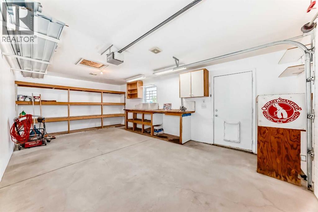 Single Family House Bungalow for Sale in  Olympia Crescent SE Ogden Calgary 