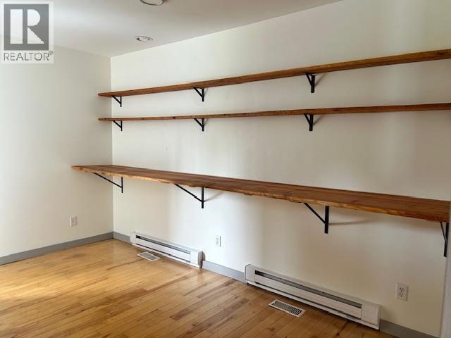 520 OAK STREET, Vanderhoof