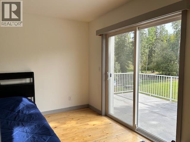 520 OAK STREET, Vanderhoof