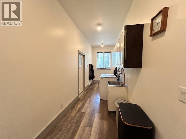 520 OAK STREET, Vanderhoof