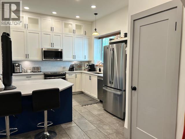 520 OAK STREET, Vanderhoof