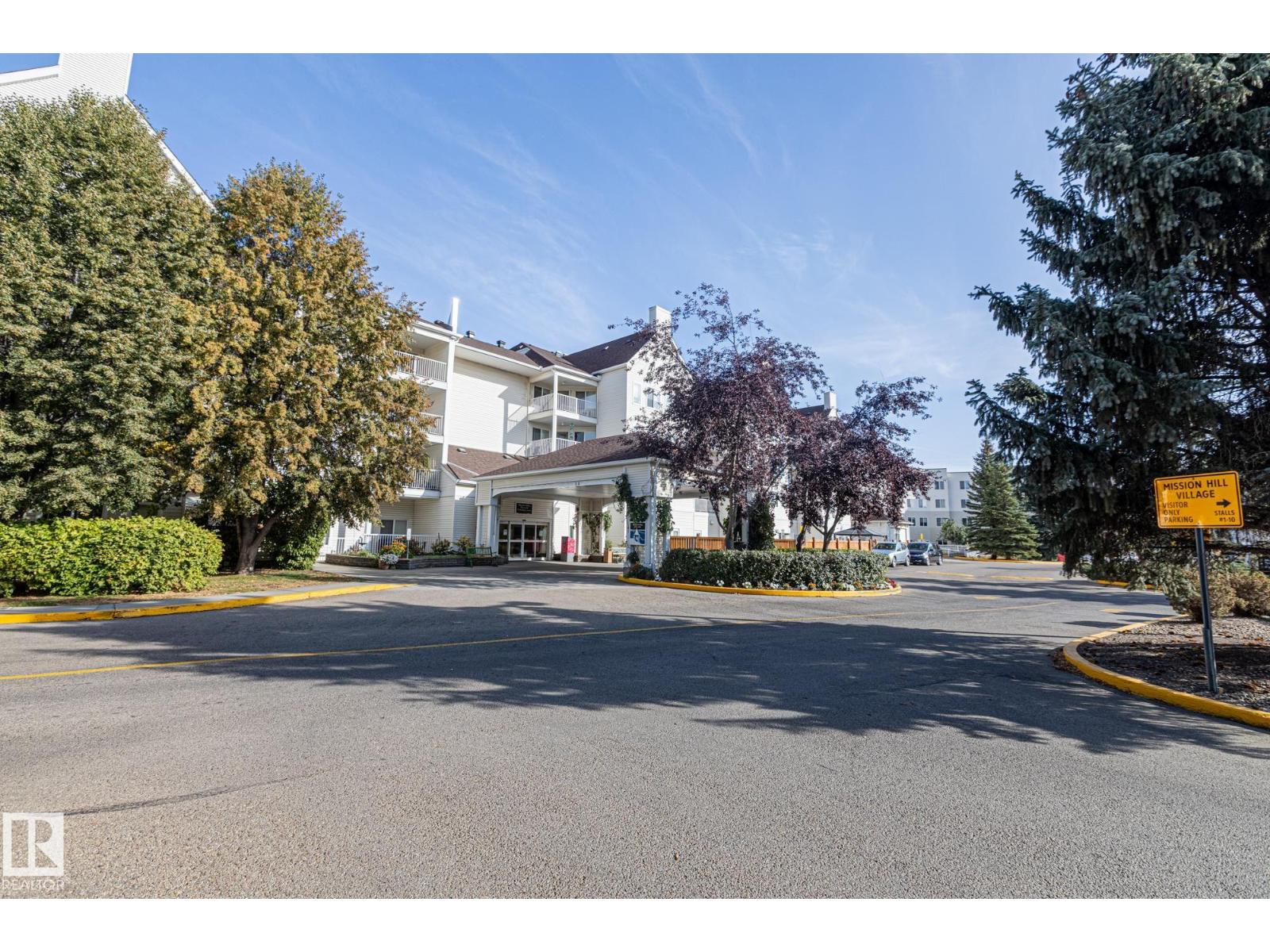 #414 78 MCKENNEY AV, St. Albert