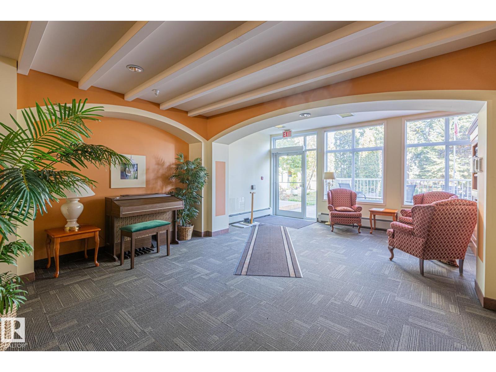 #414 78 MCKENNEY AV, St. Albert