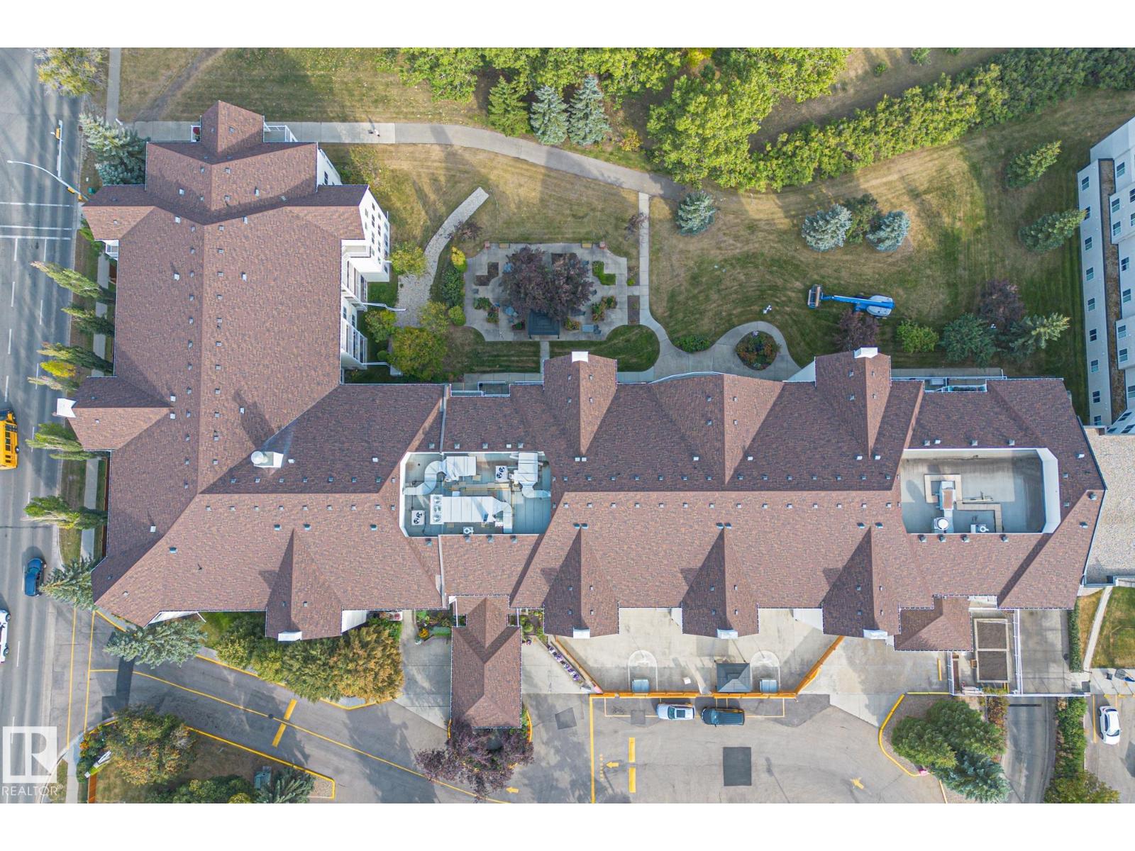 #414 78 MCKENNEY AV, St. Albert