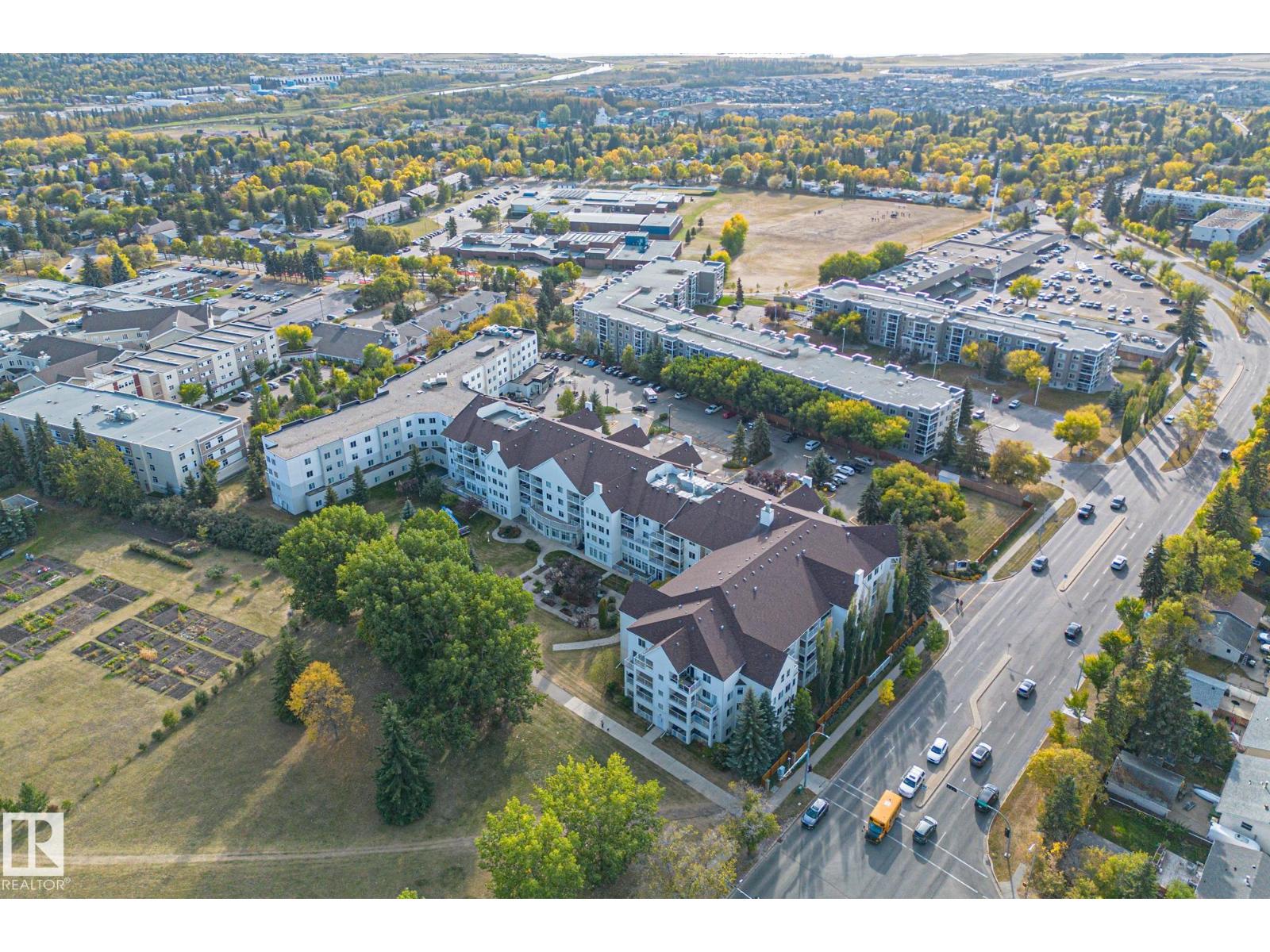 #414 78 MCKENNEY AV, St. Albert