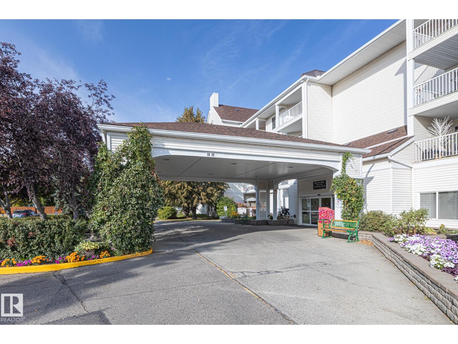 #414 78 MCKENNEY AV, St. Albert