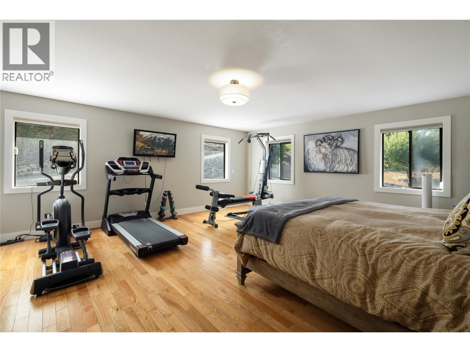 1258 Round Lake Road, Spallumcheen