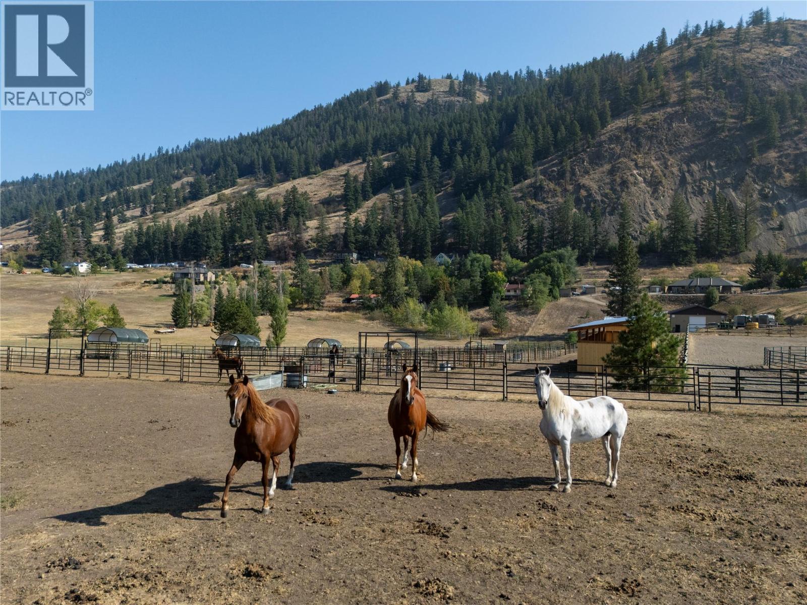 1258 Round Lake Road, Spallumcheen