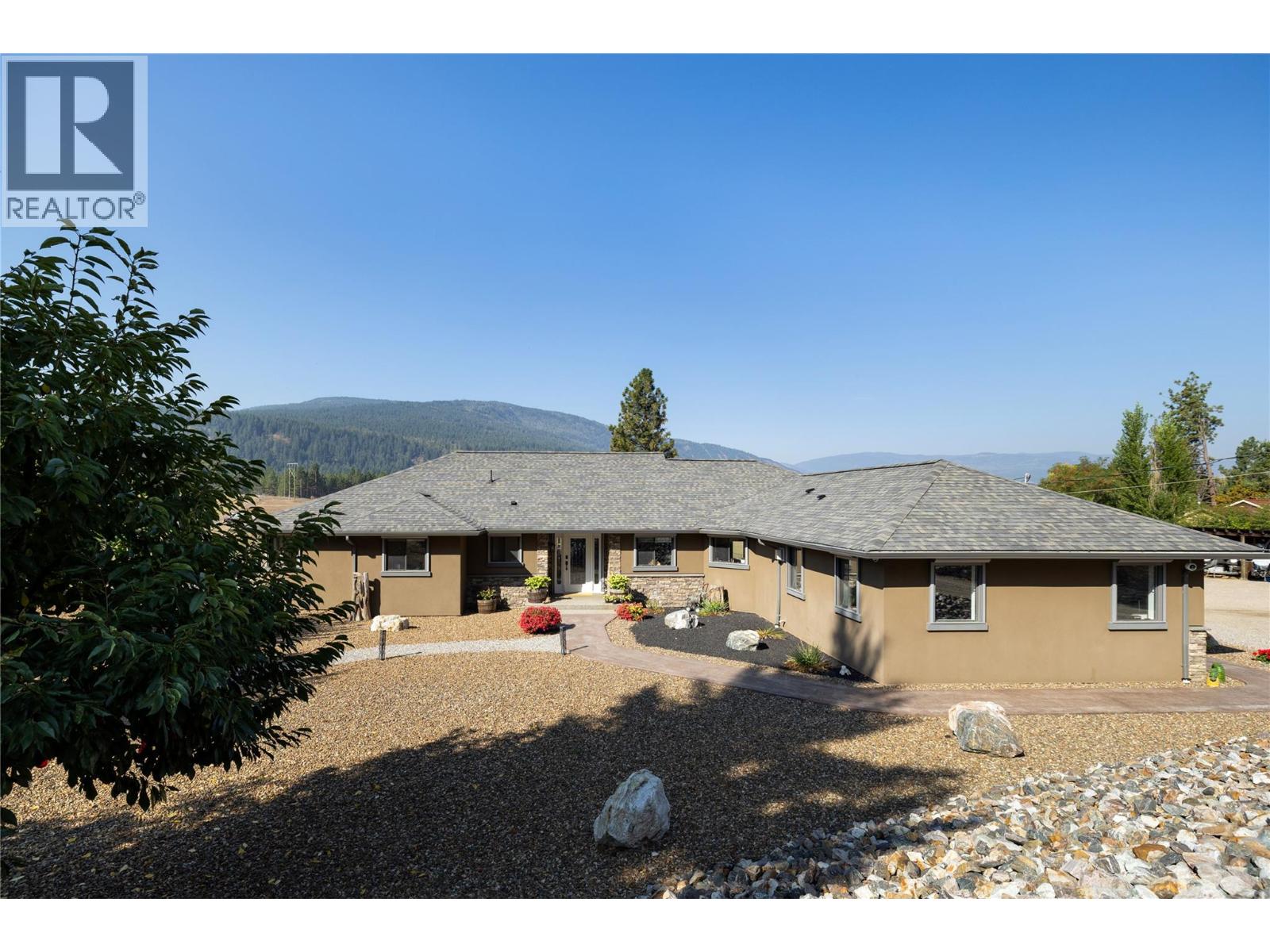 1258 Round Lake Road, Spallumcheen