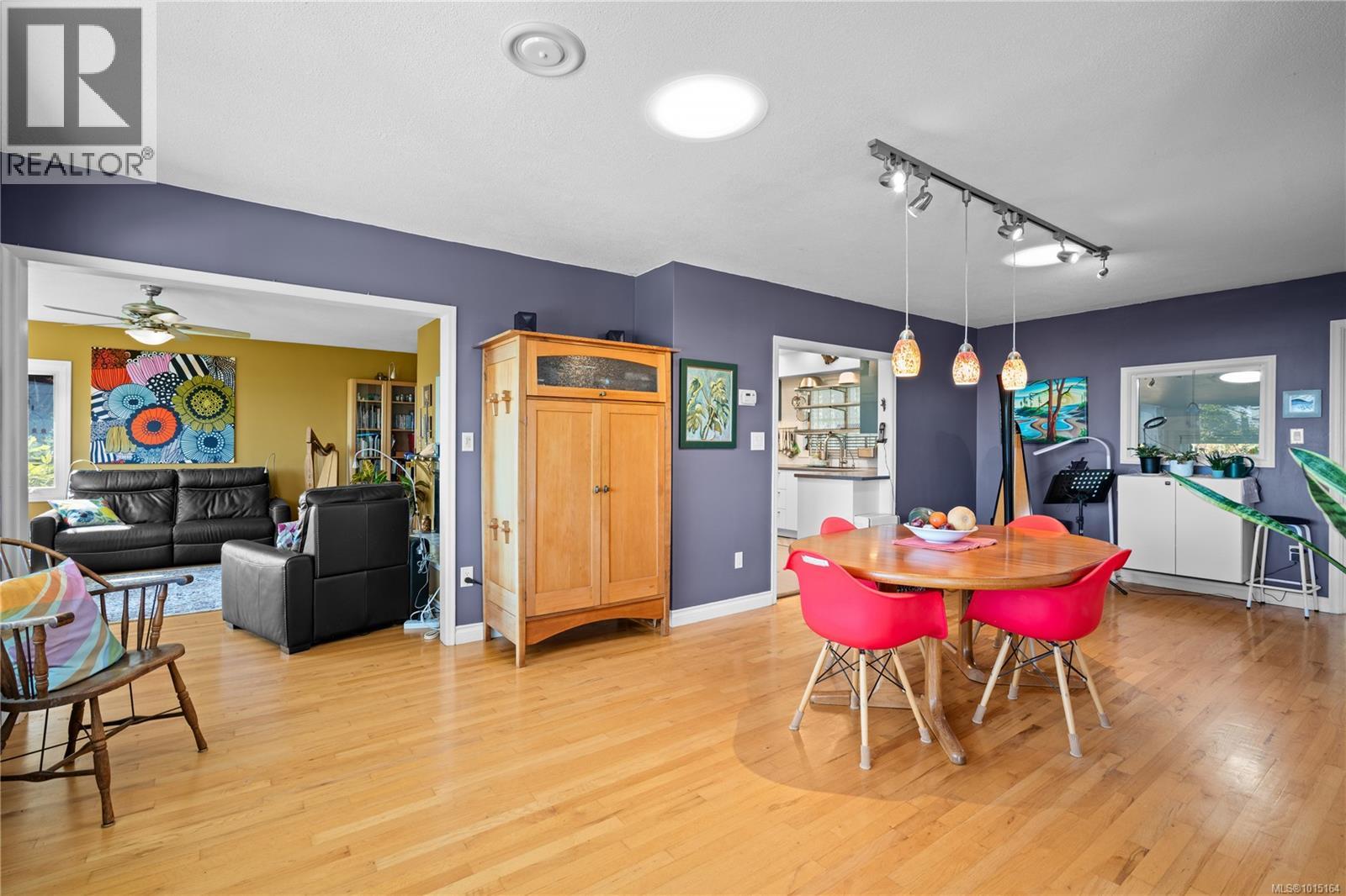 4490 Shore Way, Saanich
