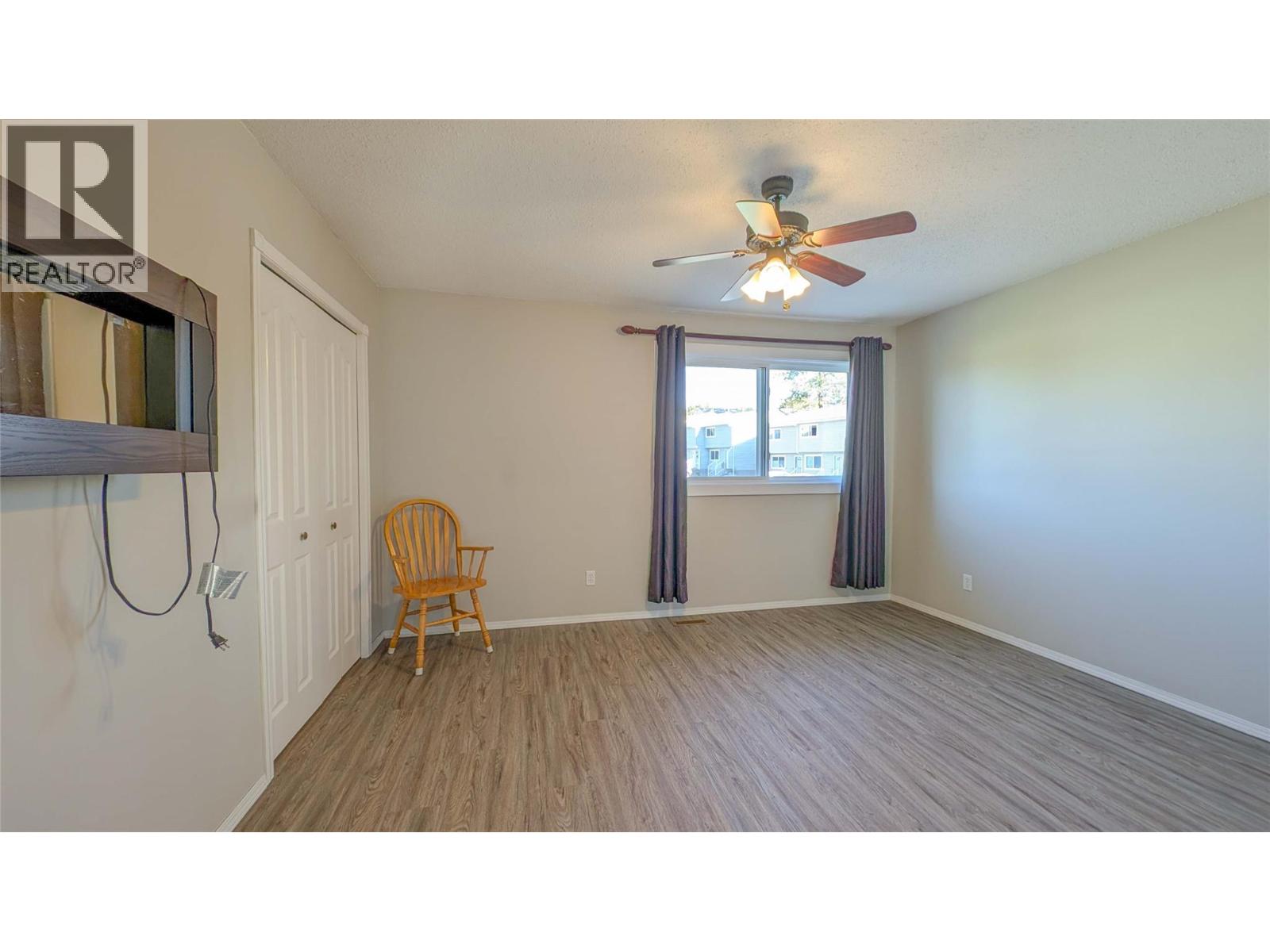 2201 3rd Street N, Cranbrook