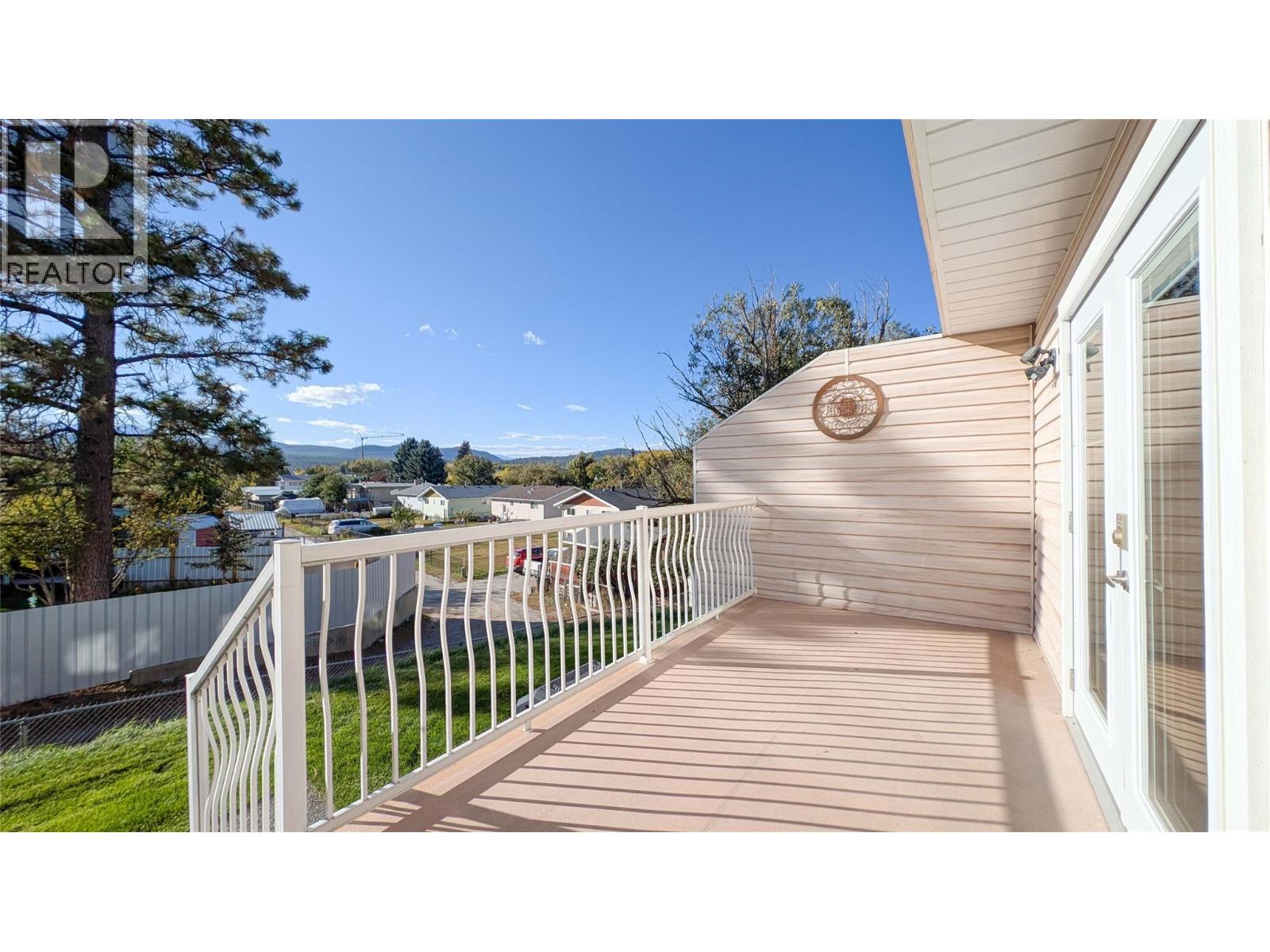2201 3rd Street N, Cranbrook