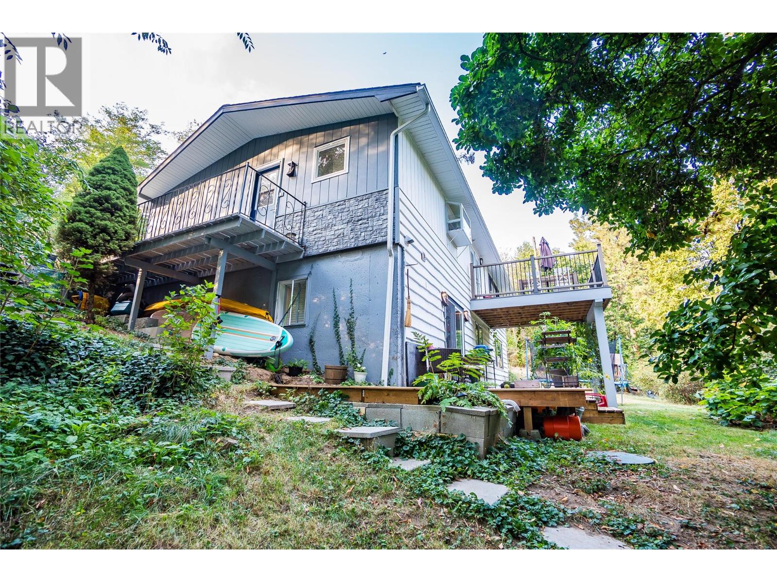 2758 Leecrest Road, Nelson