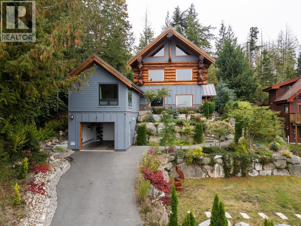5895 SKOOKUMCHUK ROAD, Sechelt