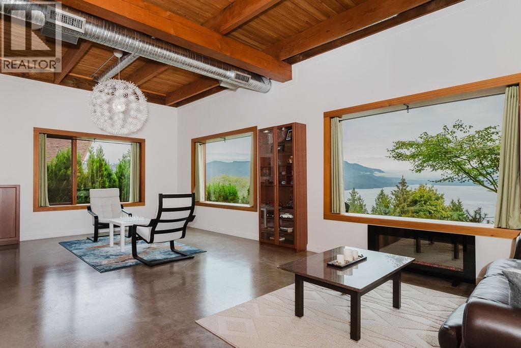 5895 SKOOKUMCHUK ROAD, Sechelt