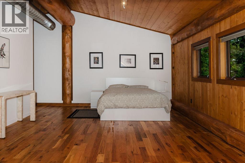 5895 SKOOKUMCHUK ROAD, Sechelt