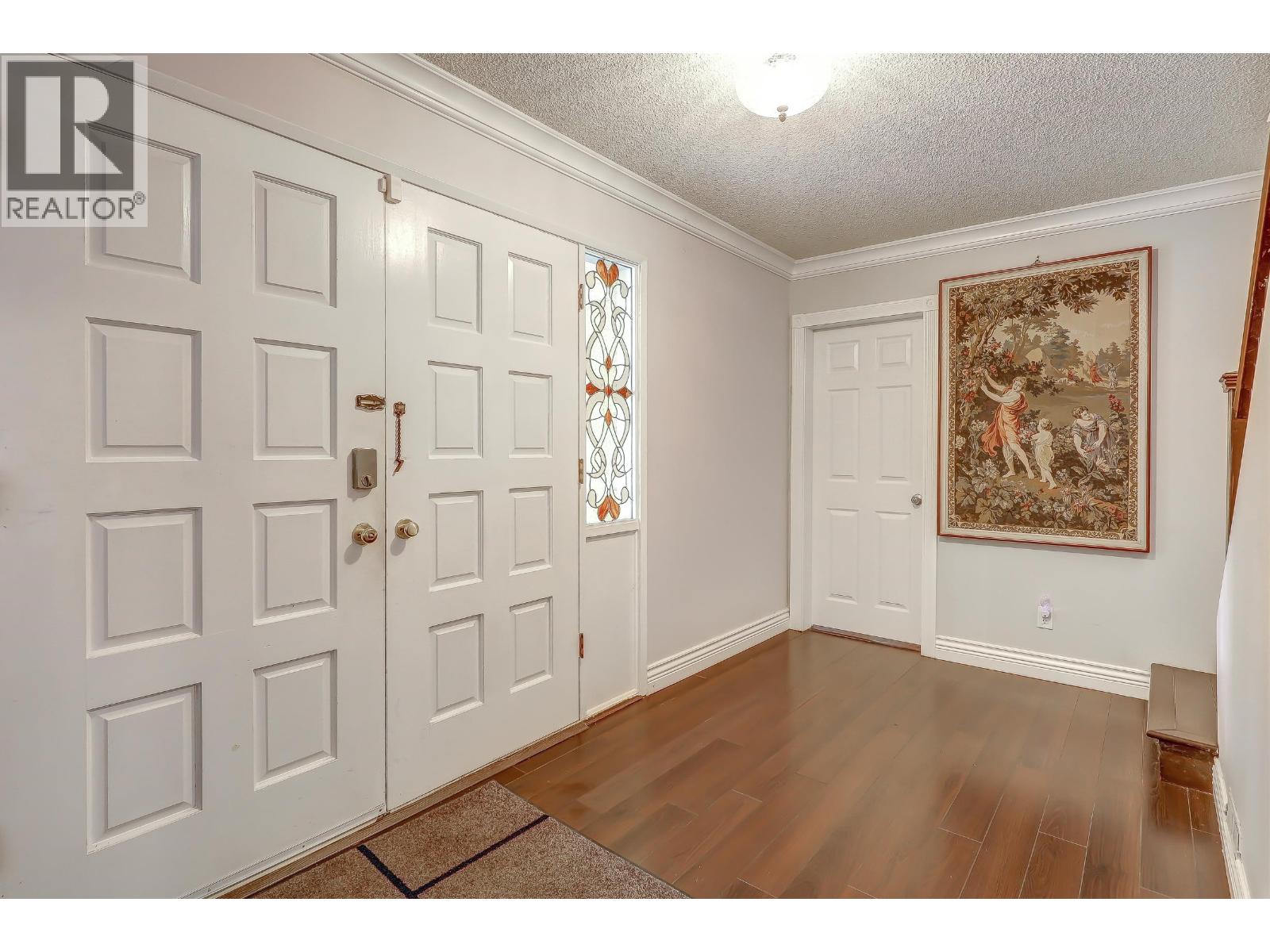 512 MENTMORE STREET, Coquitlam